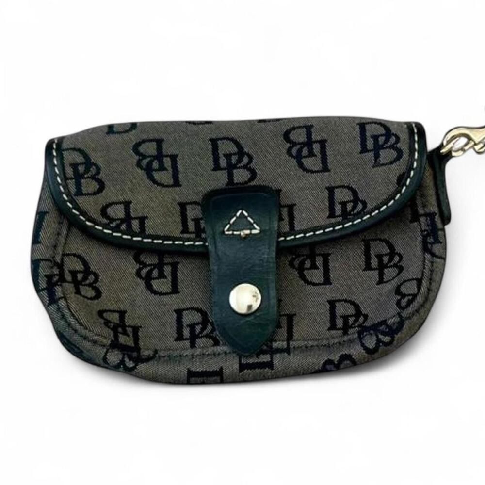 Vintage dooney bourke monogram